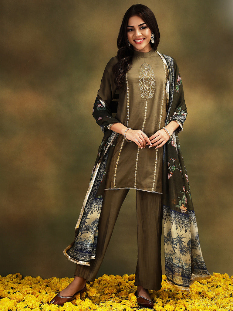 NAAZ- GREEN 3 PIECE SUIT SET Ethnics Sets stylefables   