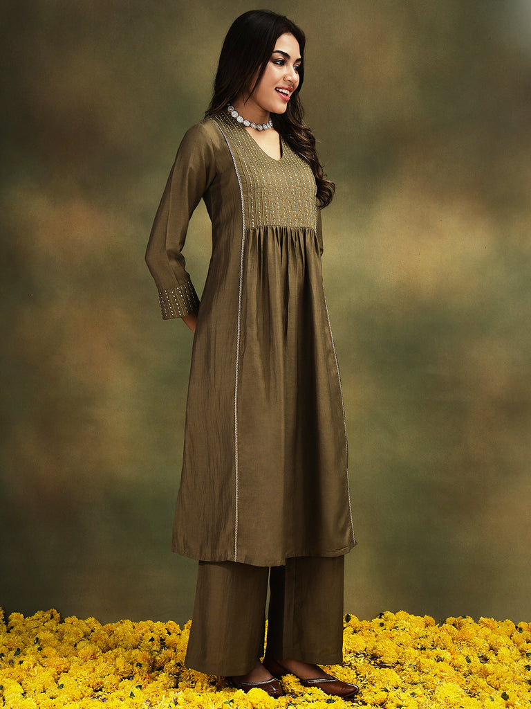 NAINA- GREEN 3 PIECE SUIT SET Ethnics Sets stylefables   