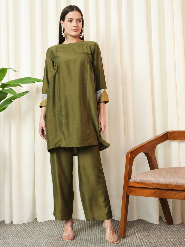 GLIMMER- OLIVE GREEN COORD SET Solid Muslin Coords stylefables   