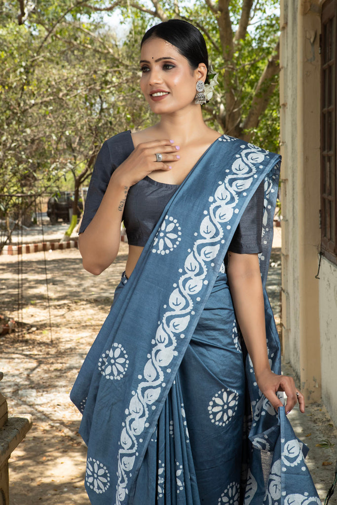 AALIA : Grey Cotton Saree Cotton Saree stylefables   