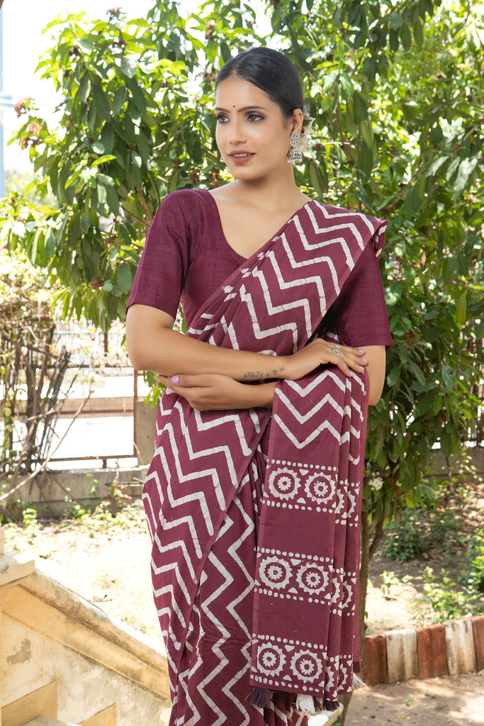 KIMAYA : Maroon Cotton Saree Cotton Saree stylefables   