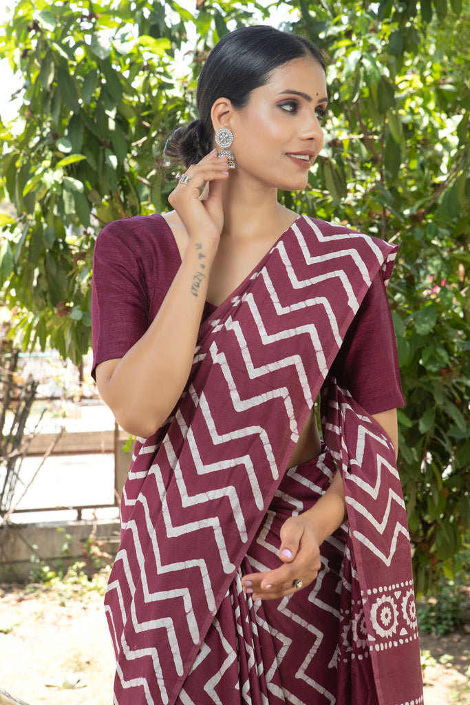 KIMAYA : Maroon Cotton Saree Cotton Saree stylefables   