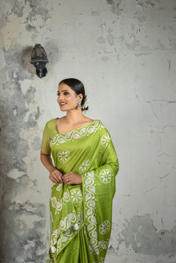 AALIA : Green Cotton Saree Cotton Saree stylefables   