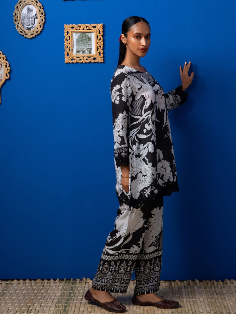 Carolina - Black Kurta Set Kurta Set stylefables